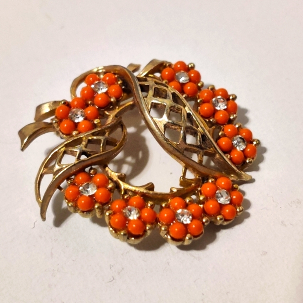 Vintage Coro Faux Coral Flower Bouquet Pin